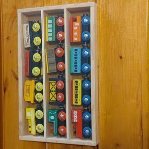 💚NEW SEALED WOODEN TRAIN SET